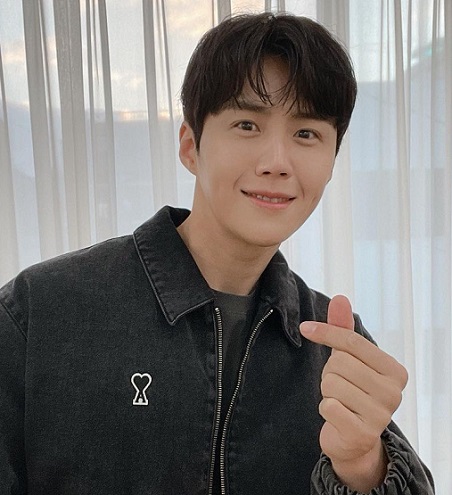 Kim Seon Ho. (Foto: Dok. Instagram/@seonho__kim)