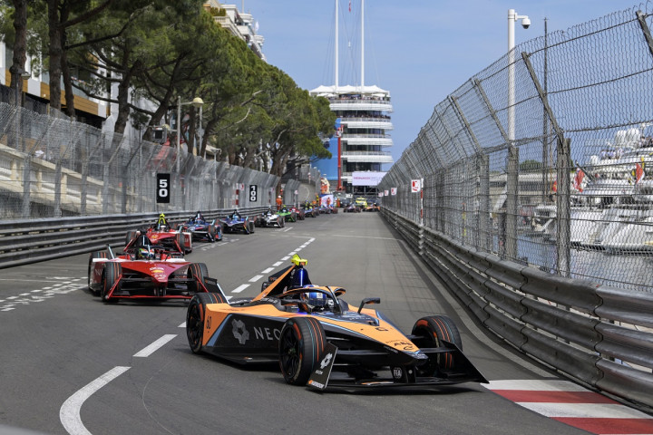 Kondisi Fisik Jadi Kunci Menghadapi Cuaca Panas Formula E Jakarta