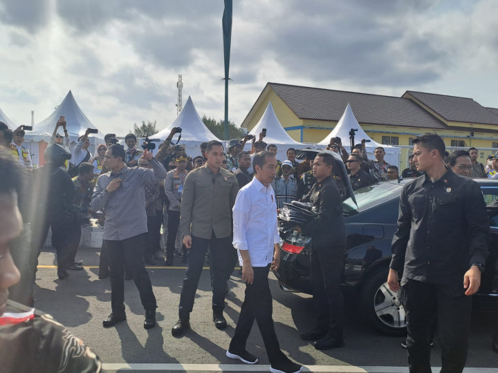 Jokowi Harap Jalur Lintas Selatan Kurangi Kesenjangan