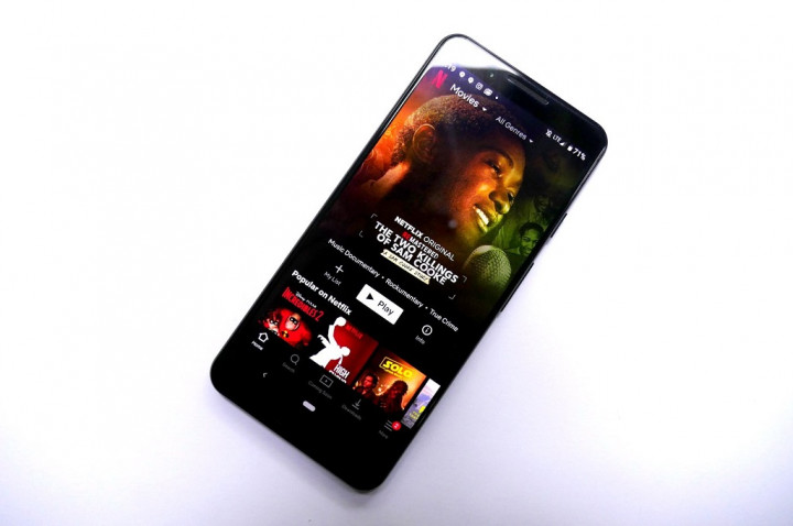 Cara Unduh Film dan Acara TV di Netflix