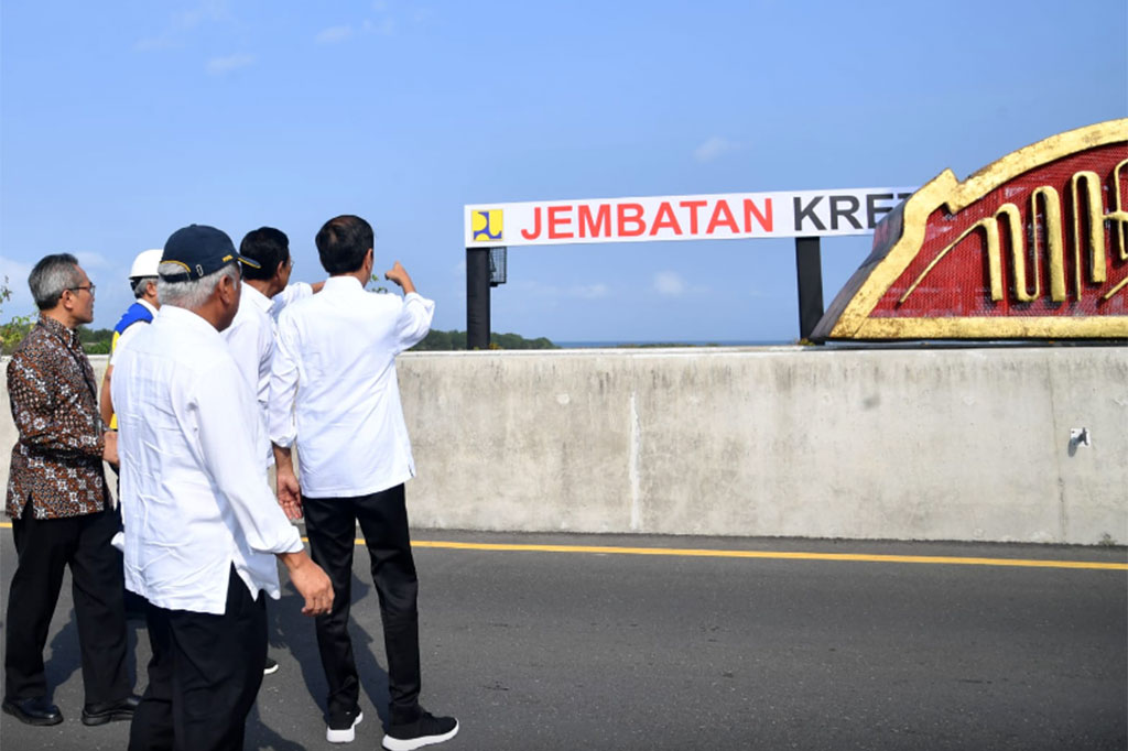 Jokowi Resmikan Jembatan Kretek II di Kabupaten Bantul