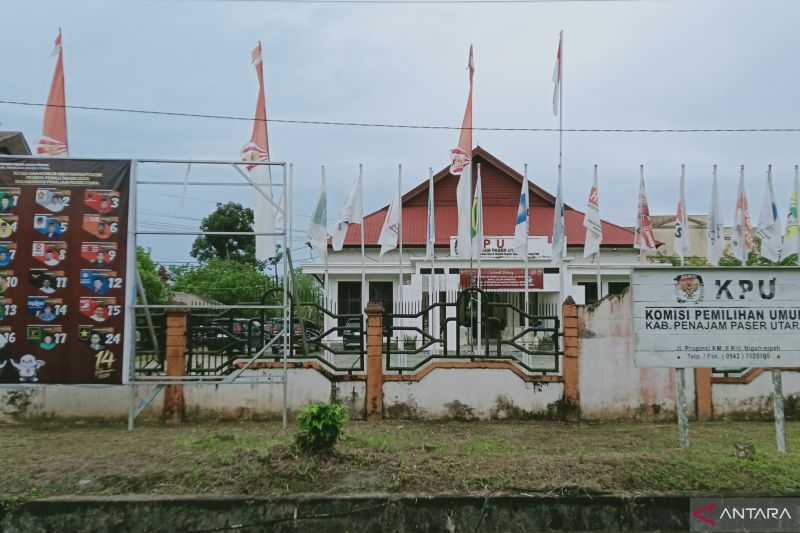 Kantor KPU Kabupaten Penajam Paser Utara, Provinsi Kalimantan Timur (ANTARA/Nyaman Bagus Purwaniawan)