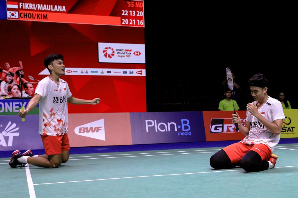 Bagas Maulana/Muhammad Shohibul Fikri meluapkan kegembiraan usai melangkah ke final Thailand Open 2023 (dok. PBSI)