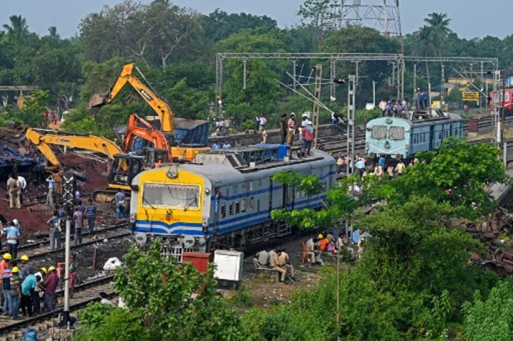 Parah! Tragedi Kereta India yang Tewaskan 300 Orang Dipicu Sinyal Error
