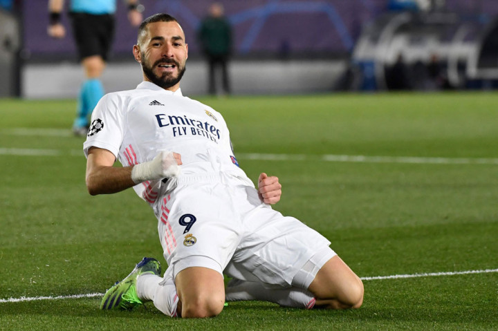 Kepergian Benzema Percepat Proses Transisi Real Madrid