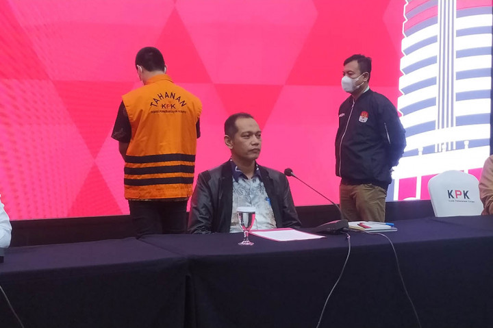 KPK Tahan Eks Komisaris Wika Beton Dadan Tri