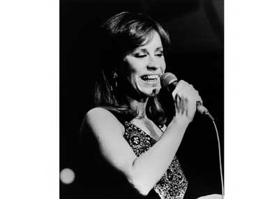 Astrud Gilberto, Penyanyi 