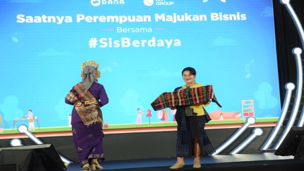 Program SisBerdaya dari DANA Indonesia dan Ant Group Bantu Bisnis UMKM Katarina Tuai Sukses