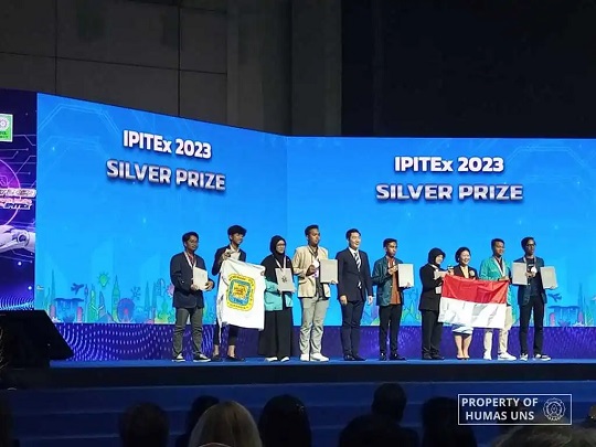 Keren! 2 Mahasiswi UNS Sabet Silver Award pada Ajang Thailand Inventors Day