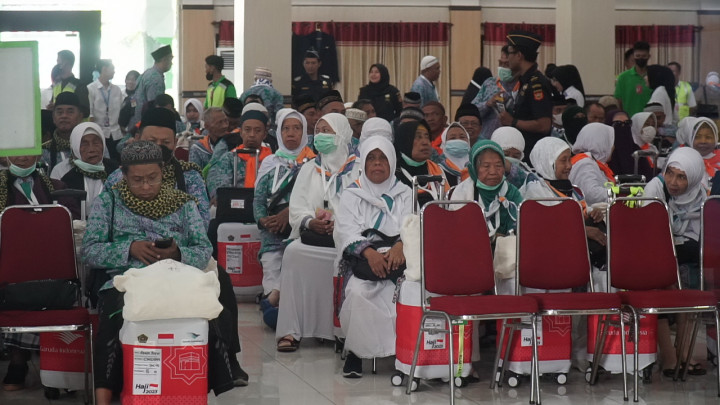 Gelombang I Embarkasi Solo Berangkatkan 16.144 Calon Haji