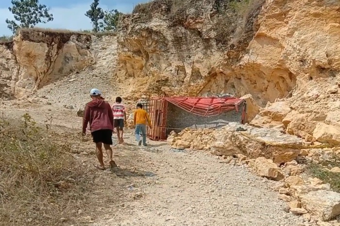 2 Penambang Ilegal Tewas Tertimpa Longsor Batu