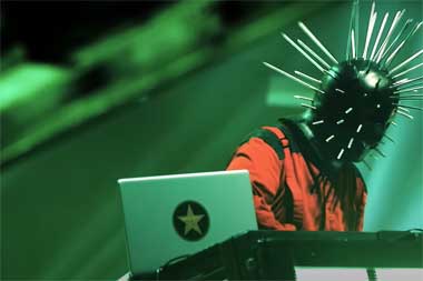 Keyboardist Craig Jones Putuskan Keluar dari Slipknot!