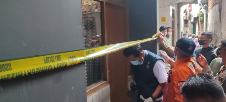 Mayat Terbungkus Plastik di Kamar Kos Dipastikan Utuh