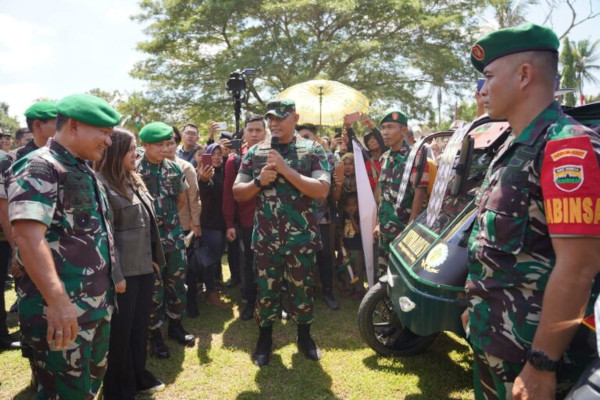 Sinergisitas Positif TNI-Rakyat Diharapkan Dapat Mengatasi Permasalahan Bangsa