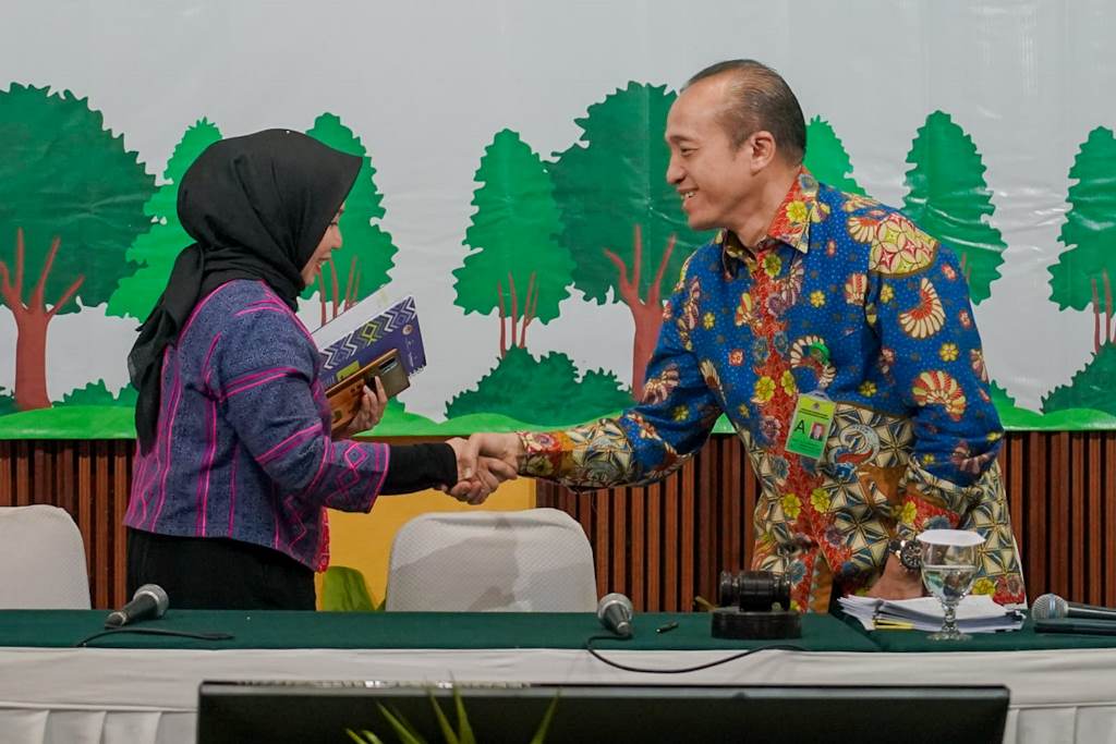 Ketua Presidium Dewan Kehutanan Nasional (DKN) Bambang Hendroyono. Foto: Dok KLHK