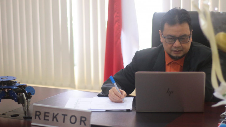 Teliti Keamanan Jaringan Siber, Rektor Universitas Mercu Buana Temukan Ini