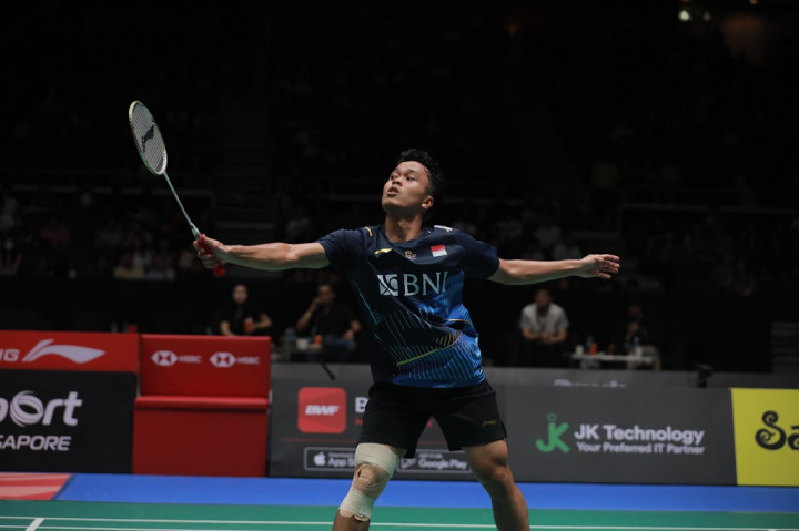 Kunlavut Gagal Selesaikan Laga, Anthony Ginting ke Final Singapore Open