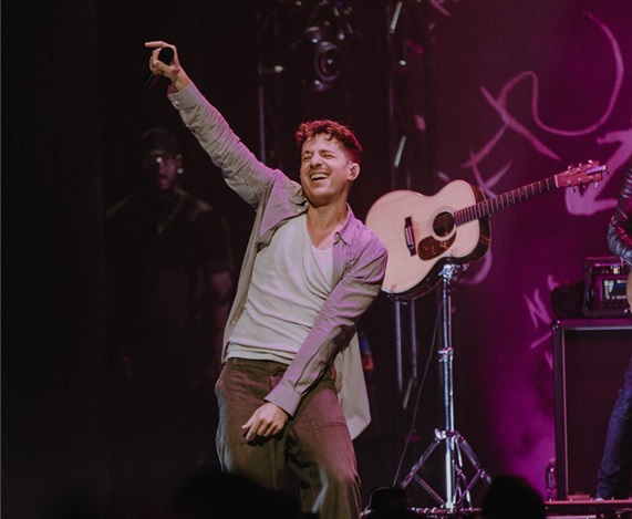 Charlie Puth Gelar Konser di Jakarta, Catat Harga dan Jadwal Pembelian Tiketnya