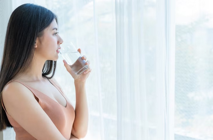 15 Manfaat Minum Air Hangat di Pagi Hari