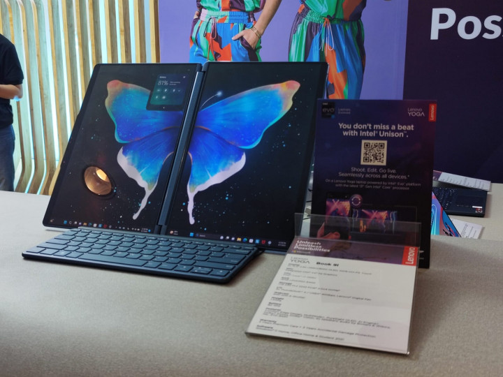 Laptop Layar Ganda Yoga Book 9i Rilis di Indonesia, Harga Rp35 Juta
