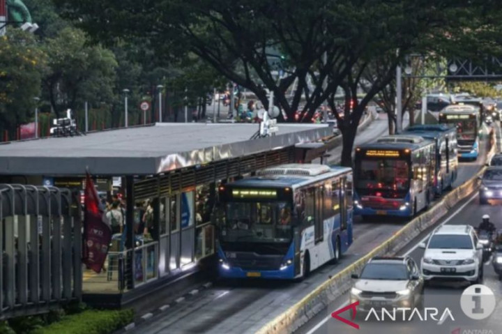 Mau ke PRJ 2023 Pakai TransJakarta, Ini Rutenya