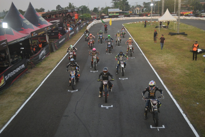 Kejurnas Supermoto 2023 Semakin Kompetitif