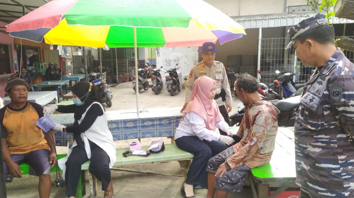 KM Maju Setia Terbakar di Perairan ZEE Samudera Hindia, 27 ABK Terjun ke Laut