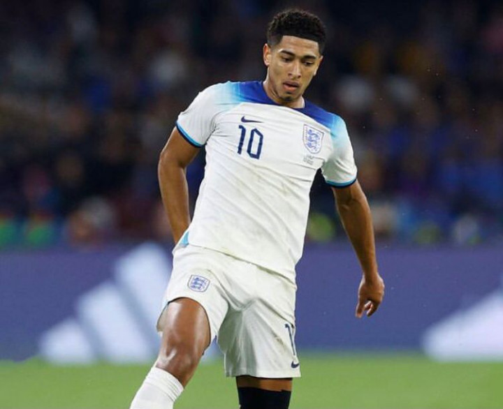 Real Madrid Sambut Kedatangan Bellingham dengan Tagar 'Hey Jude'