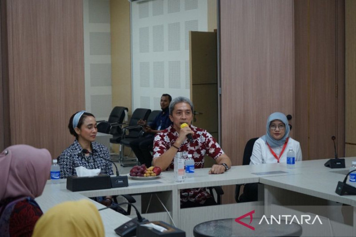 347 RTLH di Cibadak Bogor Dapat Bansos