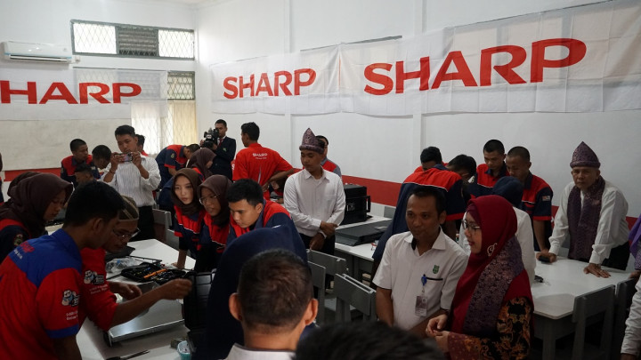 Program Sharp Class Tambah Daya Serap Tenaga Kerja Lulusan SMK