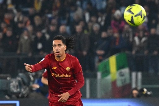 Chris Smalling Tambah Masa Bakti di AS Roma