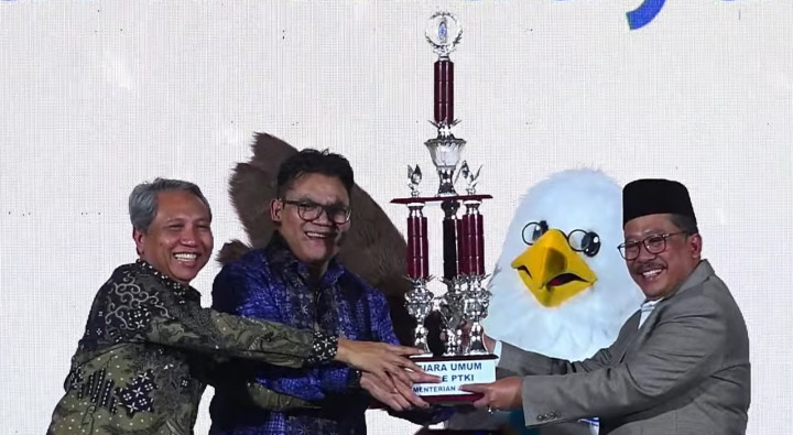 Selamat! UIN Jakarta Raih Juara Umum OASE PTKI II 2023
