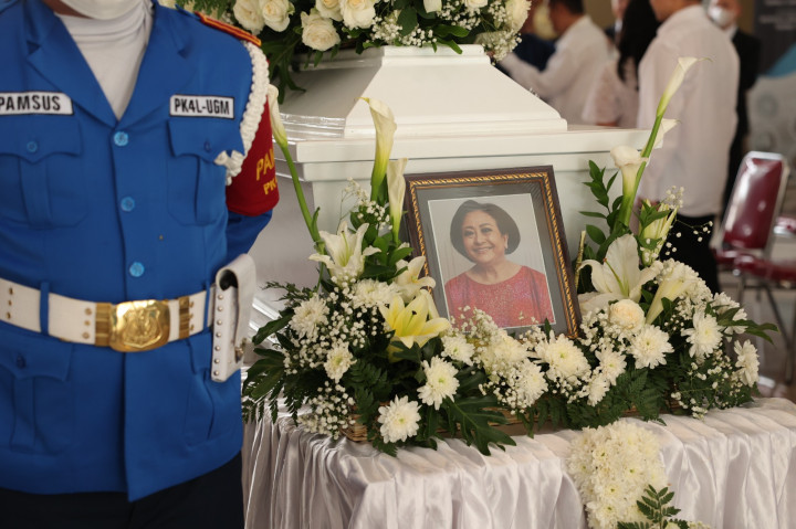 Mantan Wapres Boediono Kenang Sosok Sri Adiningsi
