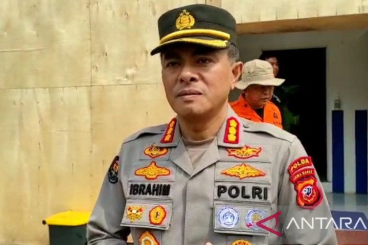Polda Jabar Copot Kapolsek di Cirebon Terlibat Penipuan Rekrutmen Calon Polisi