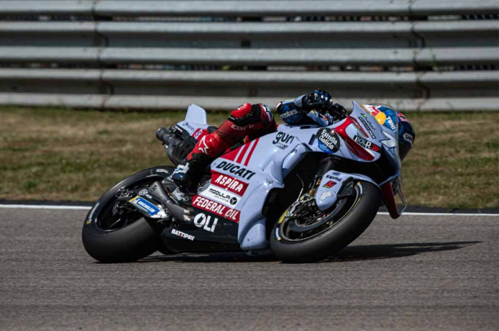 Kompon Ban Telat Panas, Alex dan Diggia Betot Poin di MotoGP Jerman