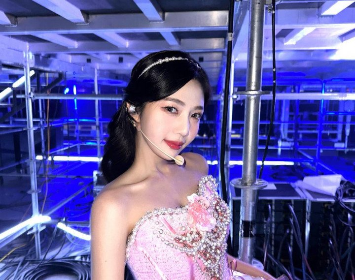 Joy Red Velvet Siap Kembali dari Rehat