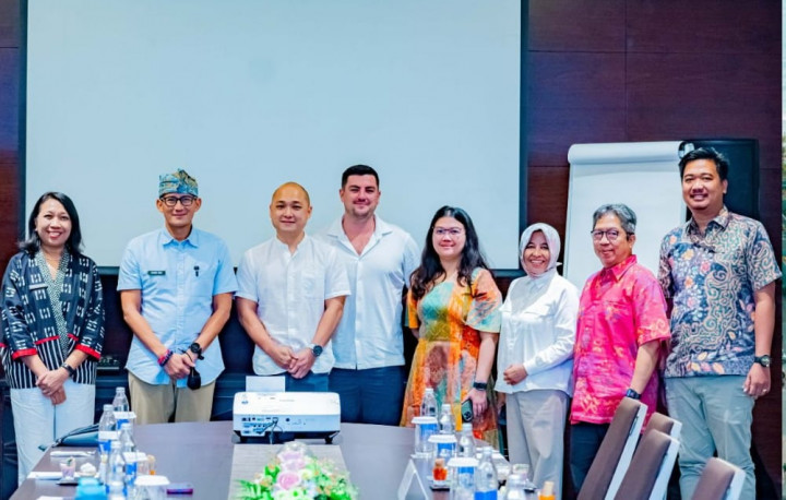 Sandiaga Uno Sambut Baik Potensi Wisata di Atlas Beach Fest