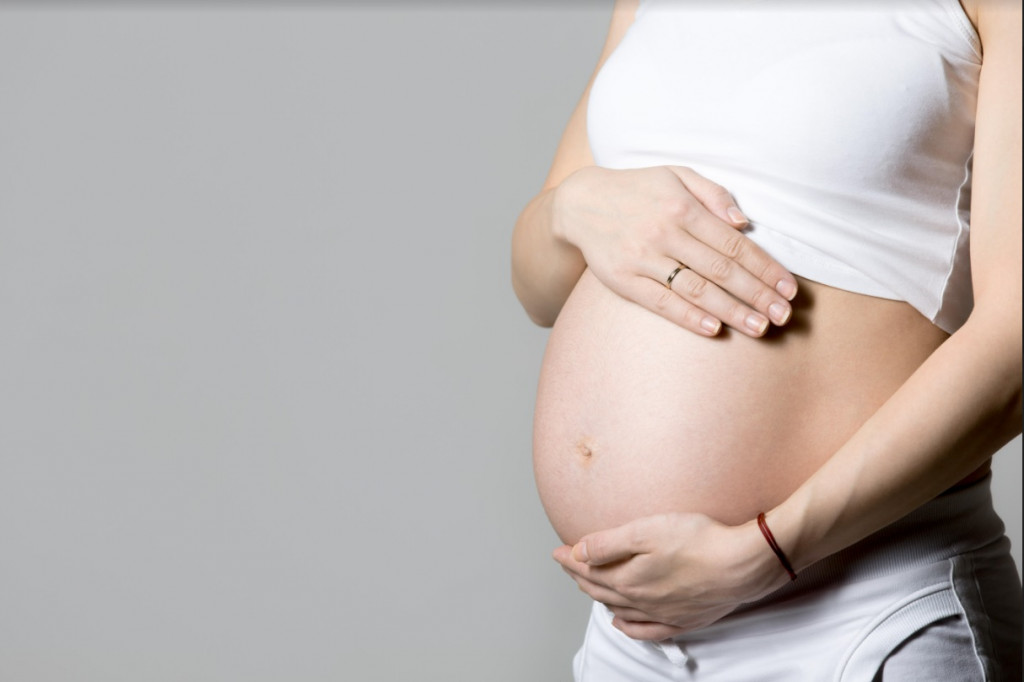 ?Air ketuban merembes kerap dialami wanita hamil. Foto: Freepik