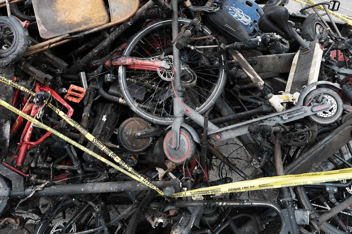 Duh! Empat tewas Setelah Kebakaran e-Bike di New York