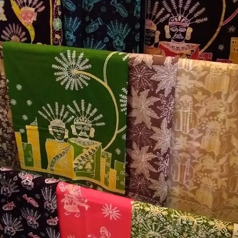 Batik Betawi. (Foto: Dok. Instagram/@batikbetawiterogong)