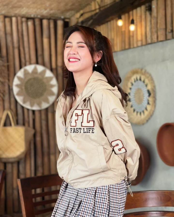 Rekomendasi Gaya Maksimal Budget Minimal ala Happy Asmara