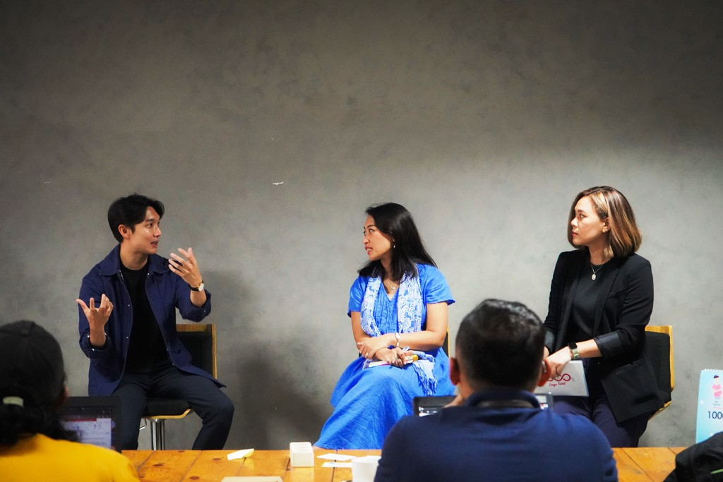 dr. Rindang Asmara dan dr. Samuel Olam dalam Sesi Tanya Jawab. Dok. Ist