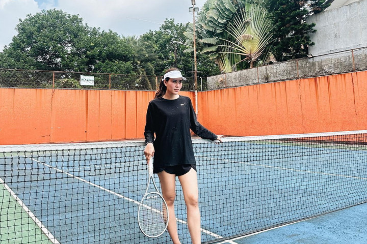 Duh! 5 Artis Wanita Ini Pernah Diduga Selingkuhi Suami