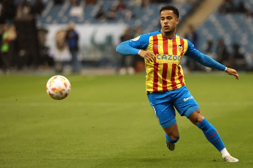Resmi, Bournemouth Boyong Justin Kluivert dari AS Roma