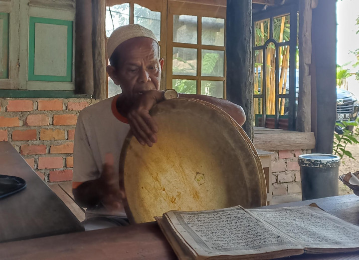 Lantunan Zikir Bardah Jambi di Sepanjang Batanghari