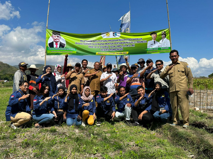 Hadapi El Nino, Ditjen PSP Kementan Serahkan Bantuan untuk Petani di Lombok Barat