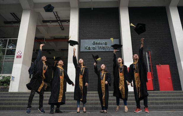 Proficiat! Unika Atma Jaya Masuk Pemeringkatan QS World University Rankings 2024