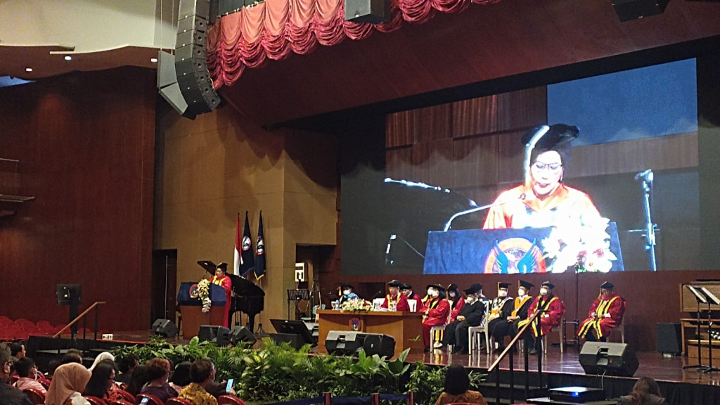 Guru Besar Akuntansi UPH, Golrida Karyawati. Medcom.id/Ilham Pratama Putra