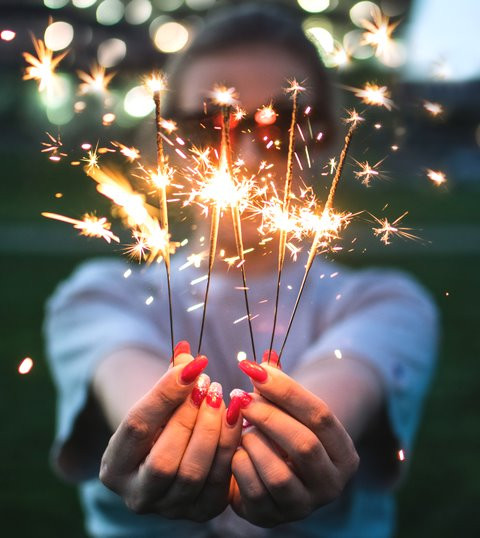 Apa Warna Cat Kuku Terpopuler di Dunia?