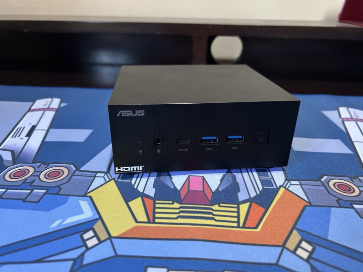 Asus ExpertCenter PN53, Desain Minimalis Performa Tinggi
